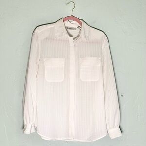 Dressbarn Women’s Textured White Button Down Blouse Shirt Medium EUC Work Office